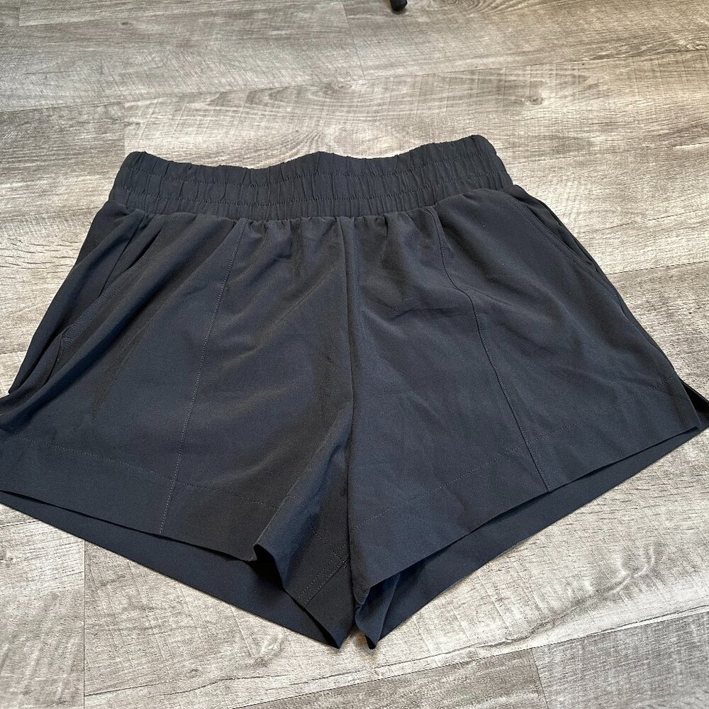 Abercrombie & Fitch Black Shorts Size Medium